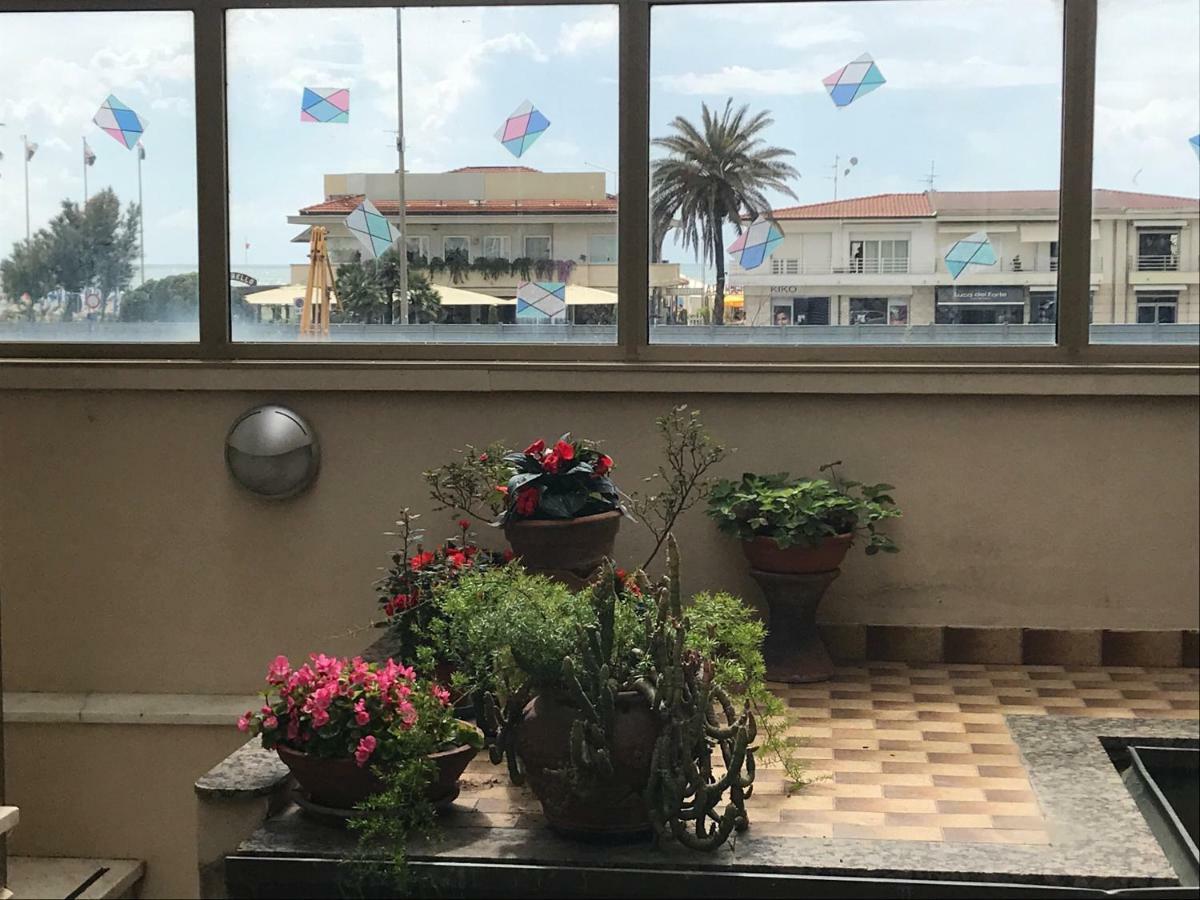 Apartamento Casa Celeste Viareggio Exterior foto